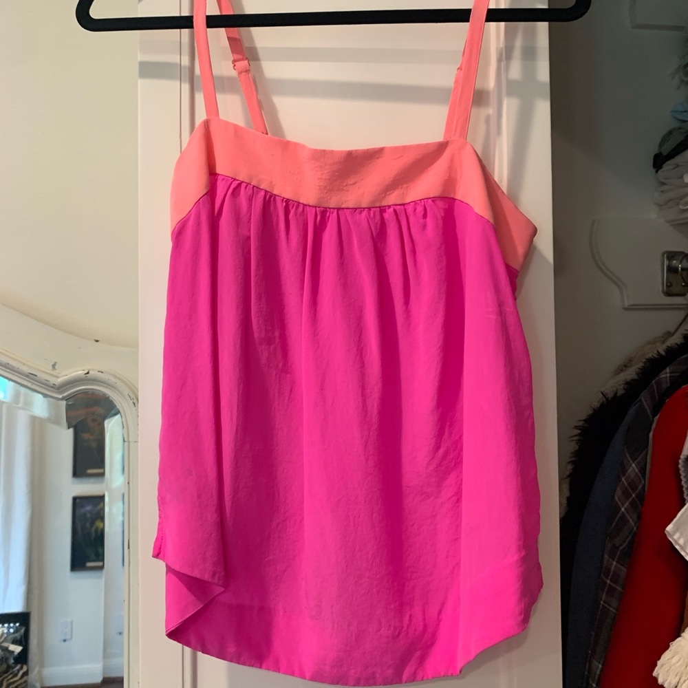 Color block top - Picture 2 of 3